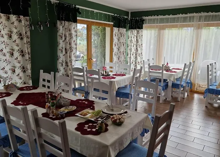 Nad Potoczkiem מלון דירות 3*